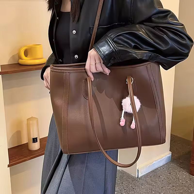 Large Capacity Shoulder Bag Handbag for Commuting and Casual Use Versatile Tote Bag Color Blocking Single Tote Women's Bag