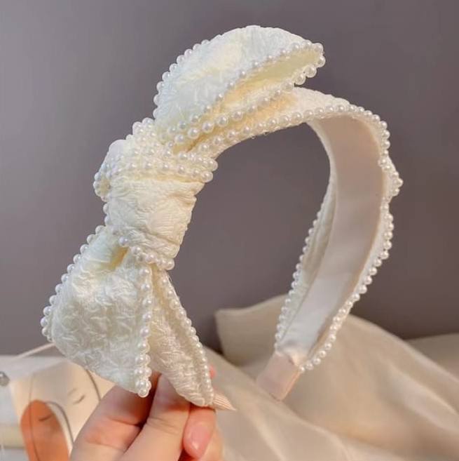 Pearl Knotted Headband