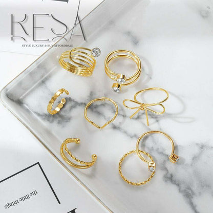 8pcs Set of Iron Ring Rhinestone Ring Stack Set, Simple Fine Circle Bowknot Ring Geometric Versatile Ring Stack Set