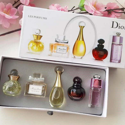 Women Perfume 5ML Pheromones Fragrance Long Lasting Woody Floral Cologne Compact Portable Perfume Luxury Gift Set